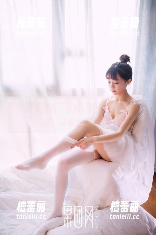 GIRLT果团网 - 小心！蜜桃Q妹儿内衣合集，让你心思乱如麻
