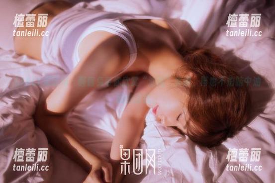GIRLT果团网-酸酱兔 GIRLT果团网 - 酸酱兔带你欣赏“油亮”美图,再也不怕脑中油画的困扰。