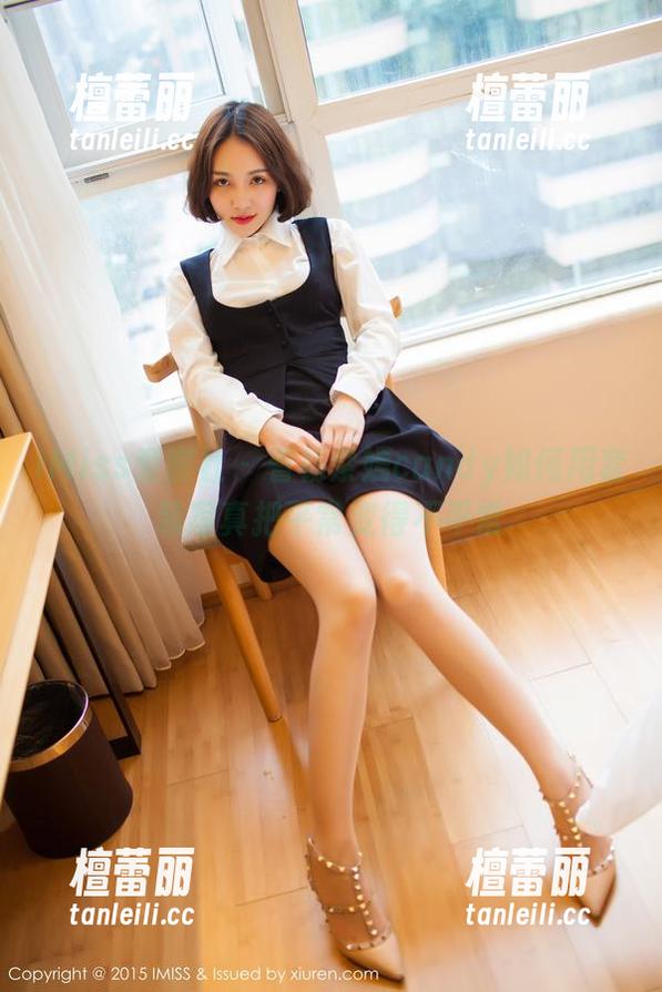 IMiss爱蜜社 - 看杨紫嫣candy如何用套装写真把平常变得不平常
