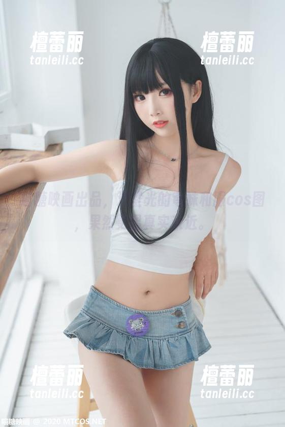 喵糖映画出品，没圣光的穹妹和服cos图，果然更显真实亲近。