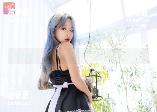 纯白革命：Sia(시아)的写真集下载，白得像个棉花糖！