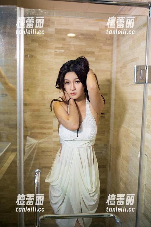 TuiGirl-安沛蕾 TuiGirl - 安沛蕾的女王合集——只需要一眼,就彻底捆绑了我的视线。
