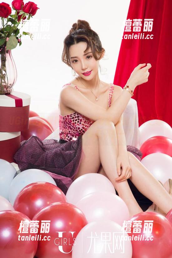UGirls尤果网 - 张馥棋与奶牛的不解之缘，原图资源赶紧拿去研究一下！
