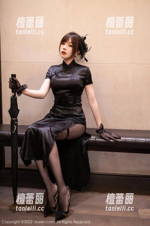 Xiuren秀人网 - 带着点小疑问去看晓梦may的女王原图，她的气场到底是怎么炼成的？