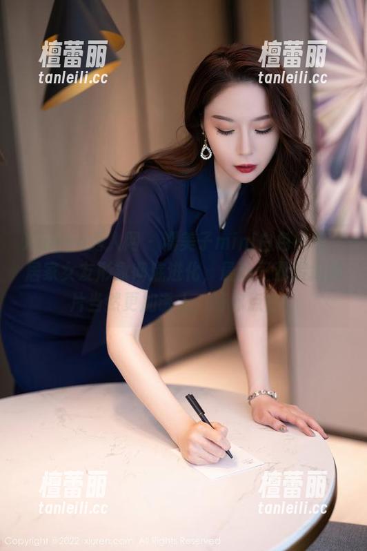 Xiuren秀人网 - 糯美子mini白色吊带，居家女友形象彻底进化，最新三亚旅拍图片当然更加诱人，待你点击！