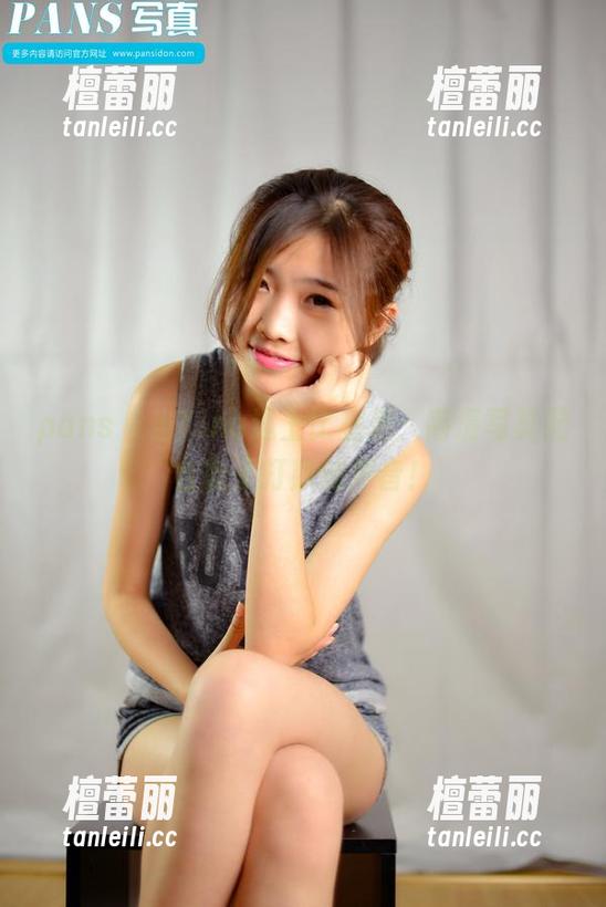 pans - 当Tina遇上比基尼：高清写真配合肚子打鼓的声音！