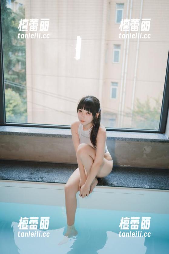 在usejan蓝蓝的浴缸中：究竟是什么高清cos的错觉？