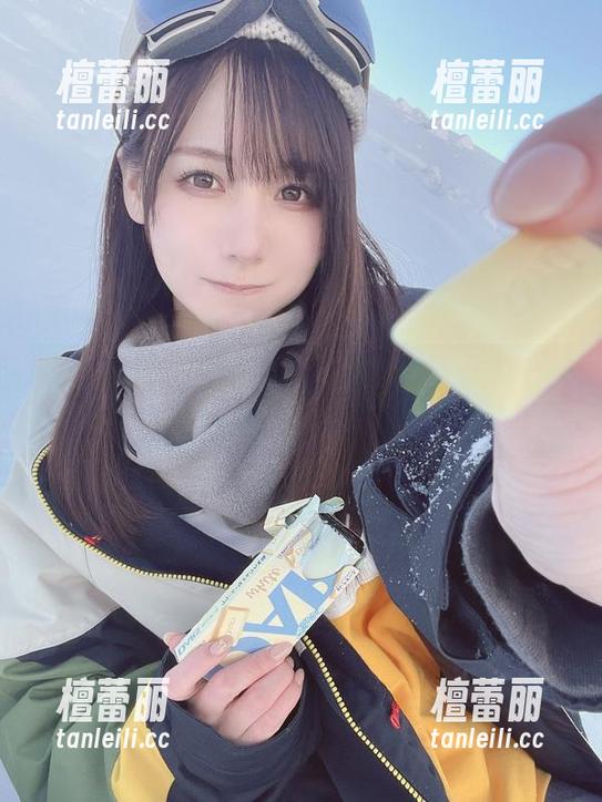为什么けん研的《MonochromeZipper》能在没有圣光的情况下火起来啦？