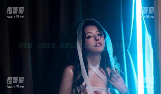 微密圈 - 火热厨房，更新图集！于芷晴的神秘调料引发的讨论