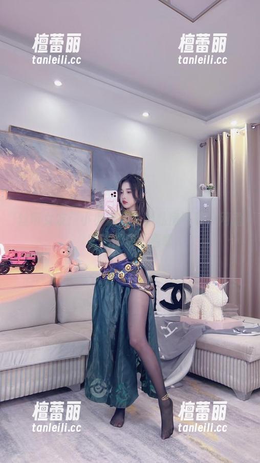 丝带女友：小小奶瓶儿的私房写真，网盘密码你猜不着哦