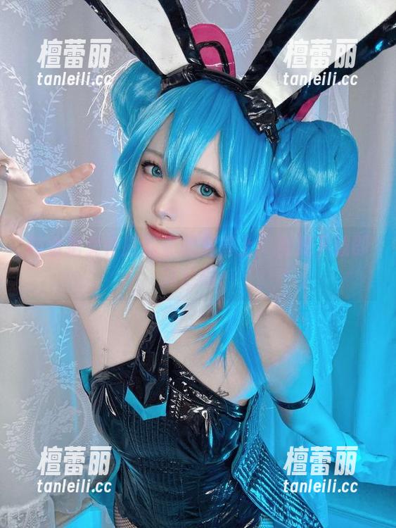 屿鱼把女仆搬到你的屏幕上：合集下载即刻启程！