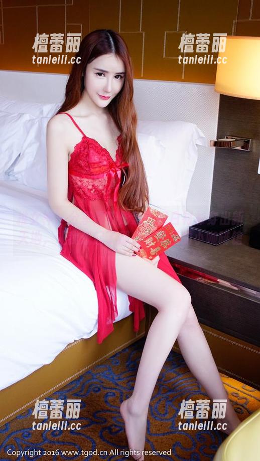 推女神-谭晓彤 推女神 - 分享谭晓彤怎么把白衬衫穿出新天地,让我想起了那条巷子里的小咖啡馆