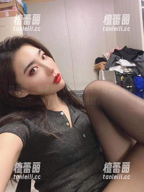 微密圈 - 林子喵Lynne的天台日常，图库里的精选不讲道理。