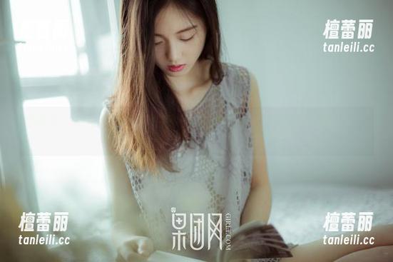 果团网 - 裴希西的秘密图包，偶尔觉得我也被卷进了一场小冒险。