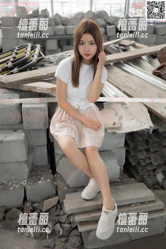 梦丝女神 - 王娇娇：那些天台上私房的JK少女气息