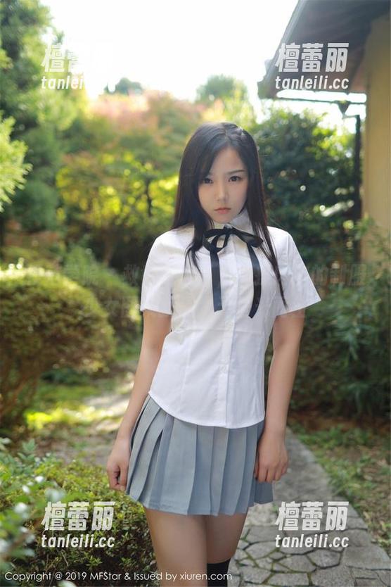 模范学院 - 救世主说了，揉揉肉肉的制服少女图集就是为无圣光而生