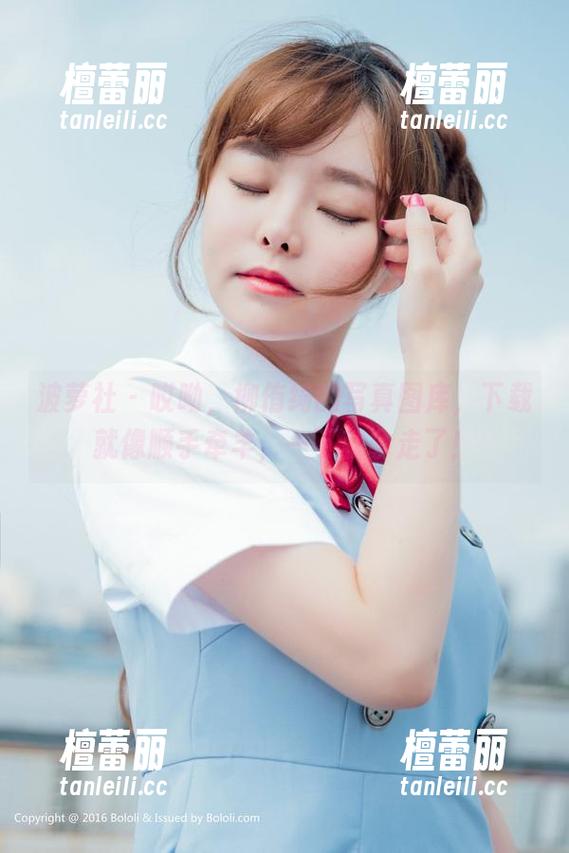 波萝社 - 哎呦，柳侑绮的写真图库，下载就像顺手牵羊，一下就拿走了！