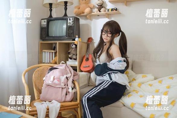 神沢永莉 神沢永莉、图包、礼物,小春真够意思,不过我到底在看什么?