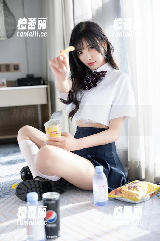 秀人网 - Mila豆嘟嘟的私房连衣裙合集，谁说女神不能随便穿？