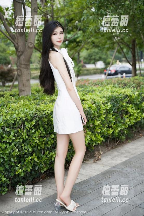 秀人网 - 一头双马尾，九月生的写真，唤醒谁心底的童年？