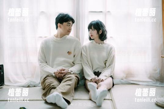 步步看似轻盈，舞小喵的玉藻前舞娘美图，竟然也有点沉重。