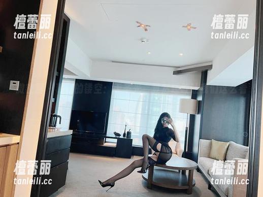 微密圈 - 葛征的镂空：无圣光，竟然还敢让我们这么看！