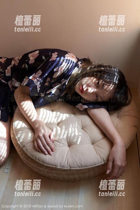 蜜桃社 - 集齐萌美Moemi的睡衣合集，真的能看出什么叫‘原来这是舒适’！
