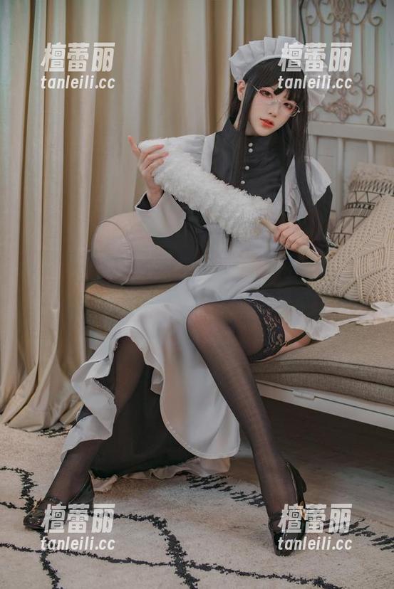 起起子vvvv 然后我盯着这组起起子vvvv的仆系欲正装原图,感觉会发大火一样。不知道为什么。