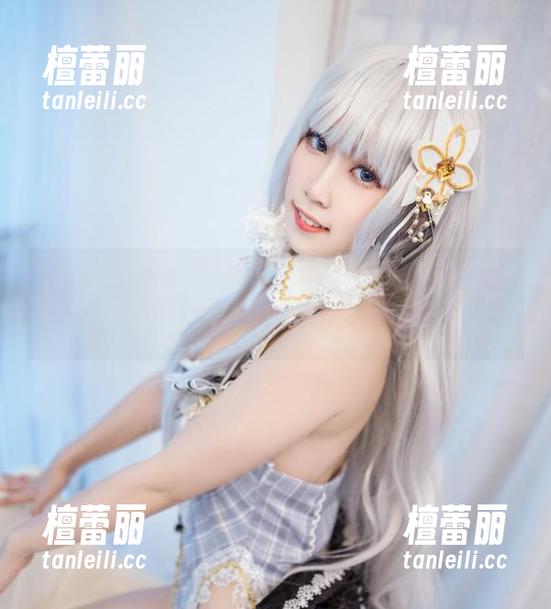 图册里的长腿，里见年一不愧是‘腿精’，求更多！