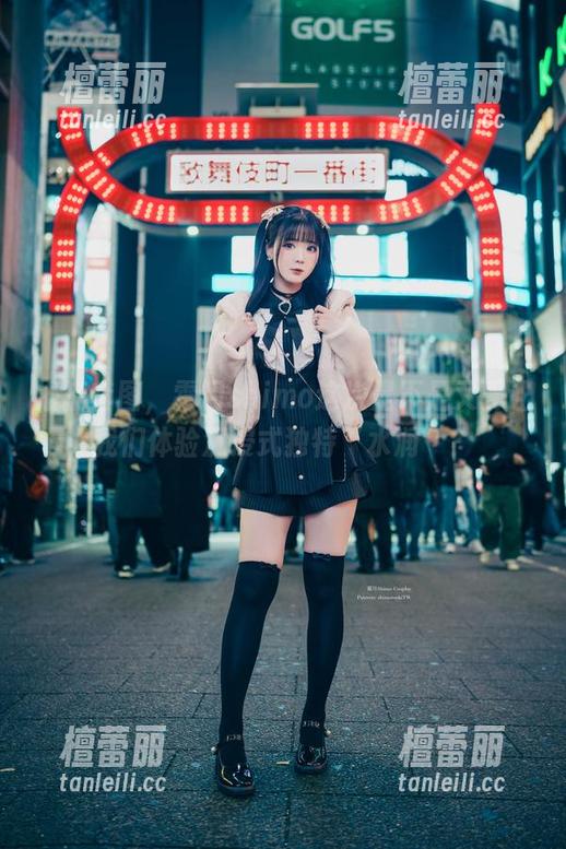 浴缸套图，霜月shimo这次是不是又要让我们体验沉浸式独特“水润”？