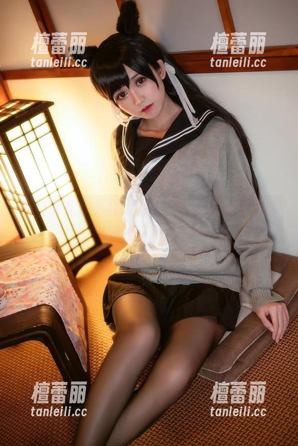 鳗鱼霏儿作为红发魔女，这图集简直是资源的万花筒！